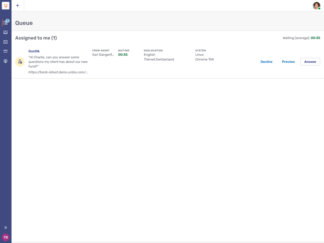 Agent Desk queue with a pending invitation